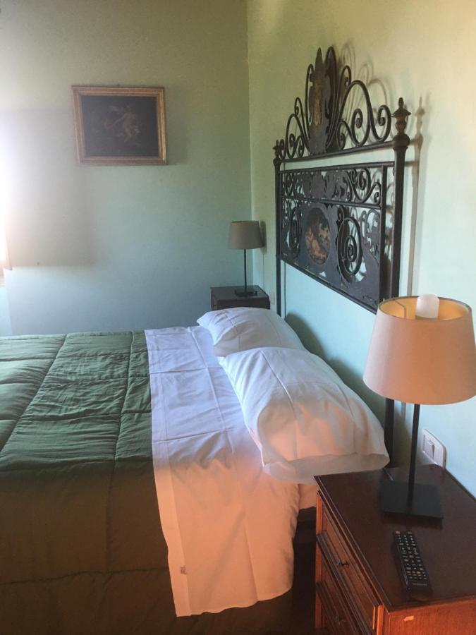 Colle Dei Falchi Guest House Fermo Luaran gambar